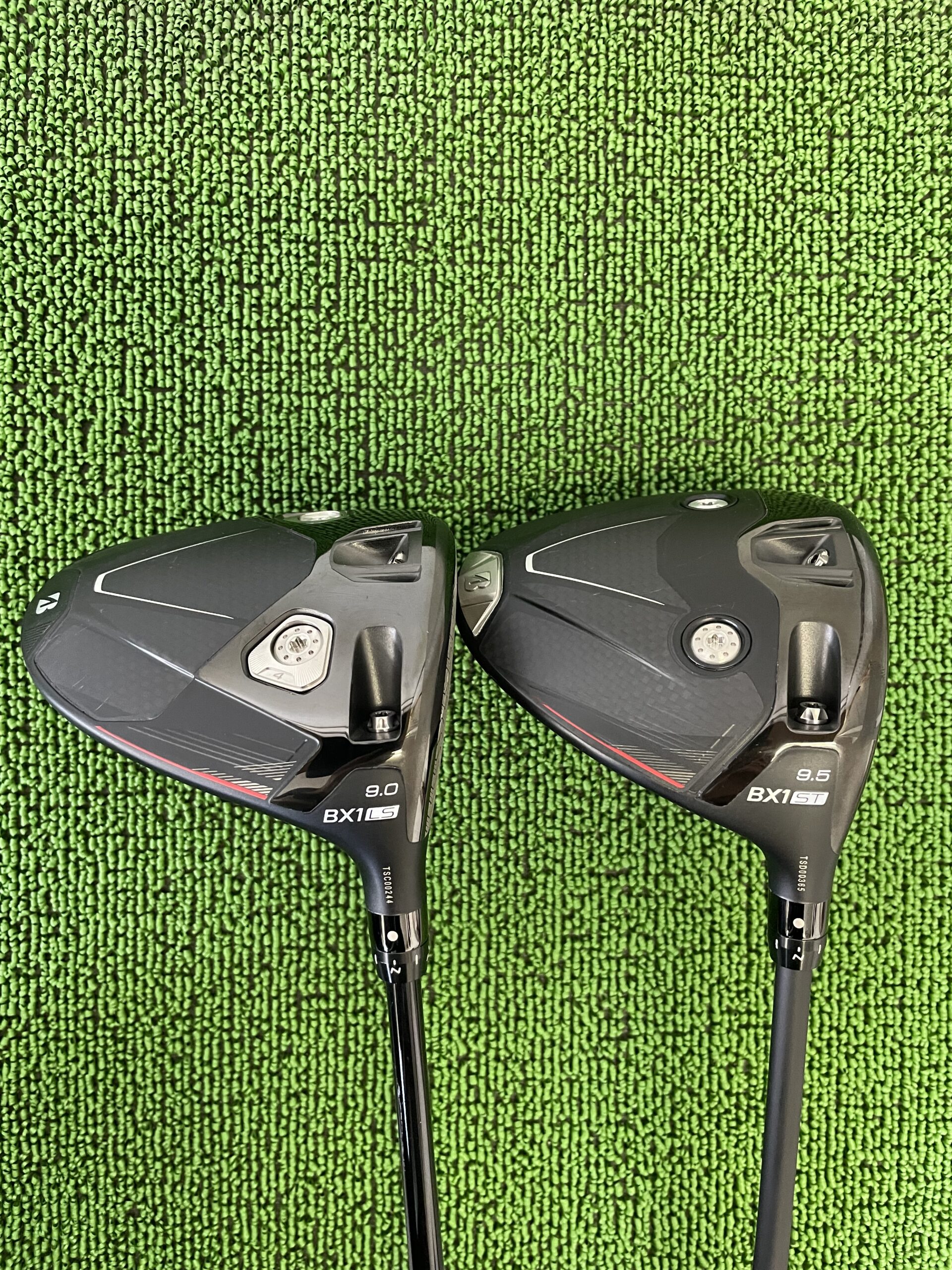 右 BX1ST 左 BX1LS ドライバーヘッドのソール部分とシャフト