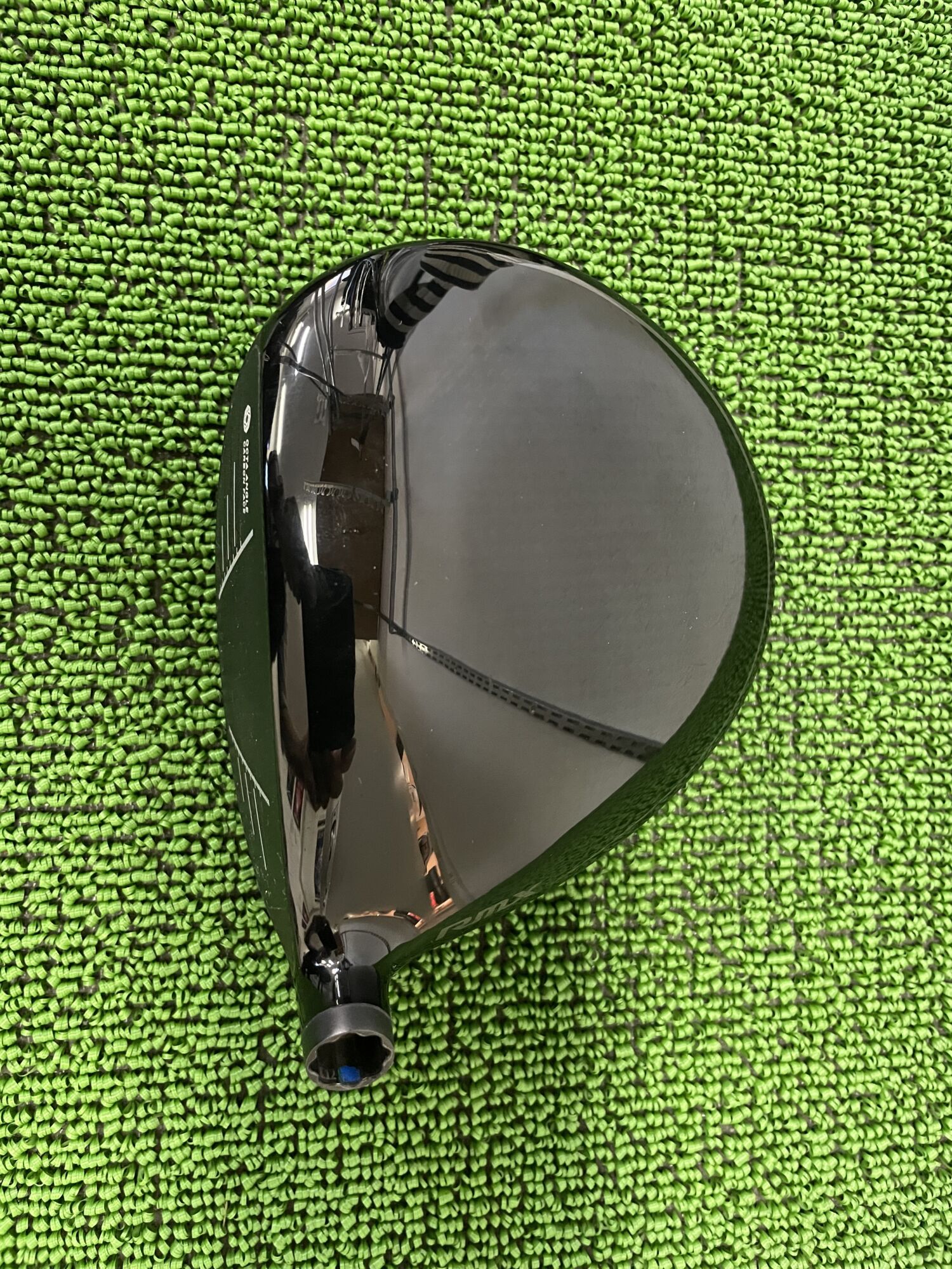 DD-2ドライバーヘッドのクラウン部分