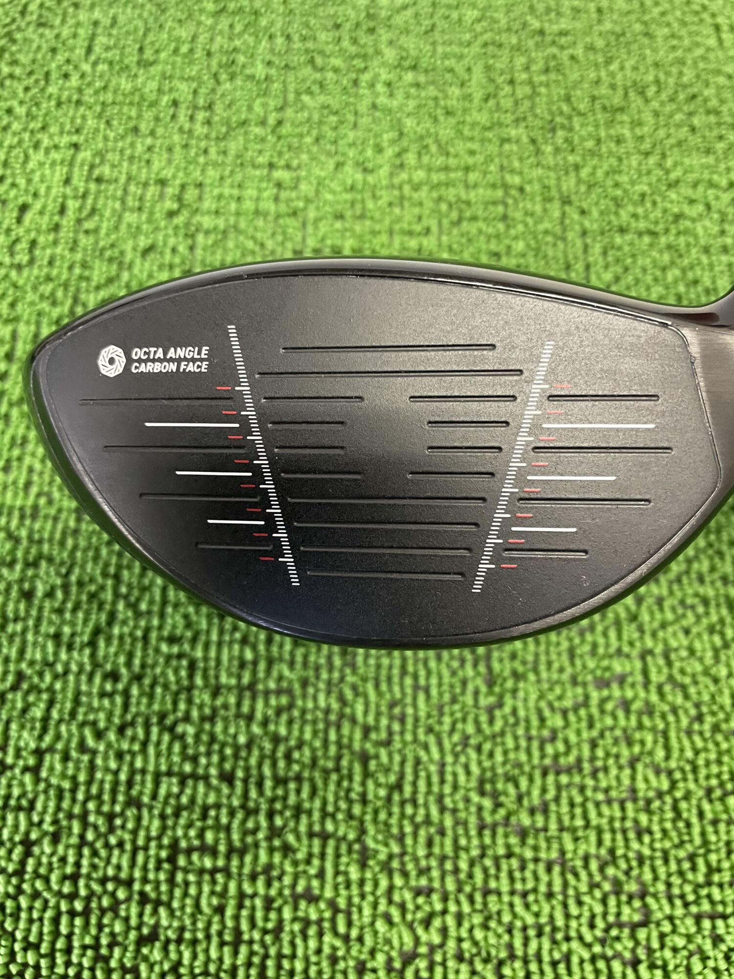 DD-2ドライバーヘッドのフェース面