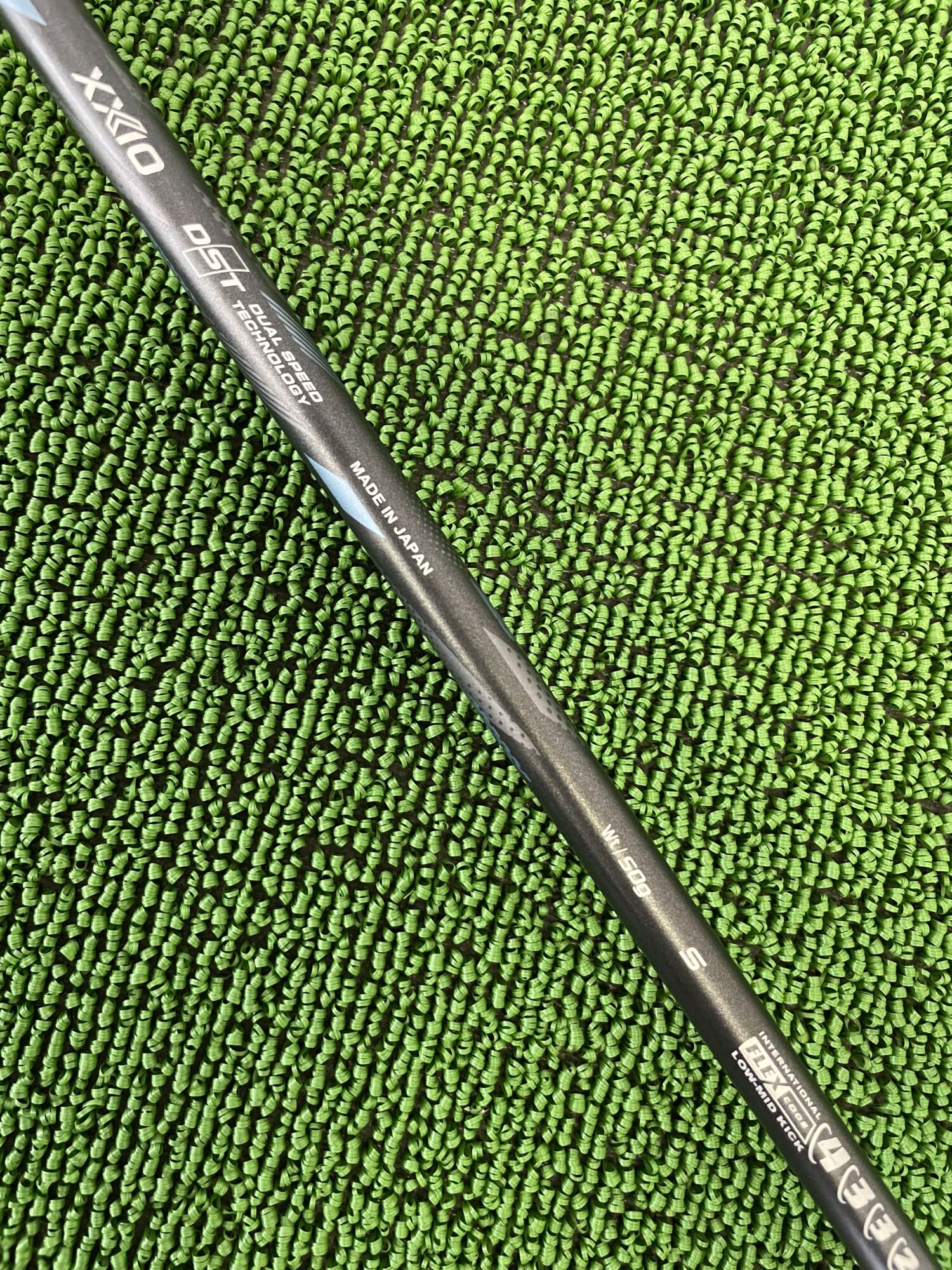 ゼクシオ MP1400 カーボンシャフト