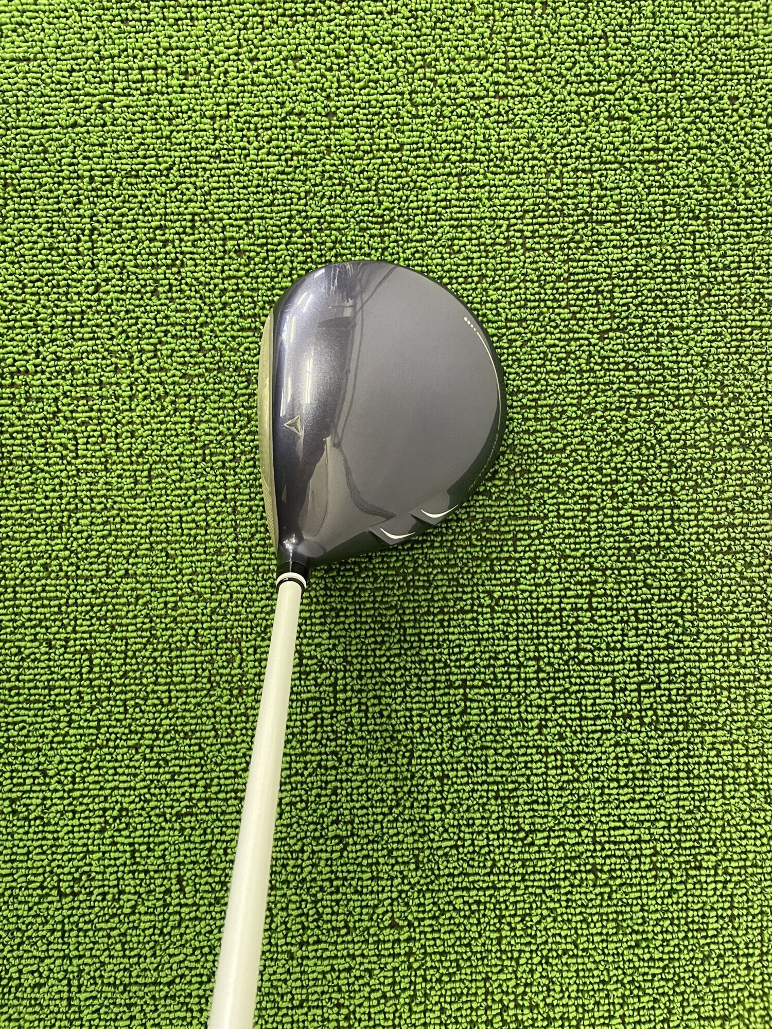 XXIO14レディスドライバーヘッドのクラウン部分