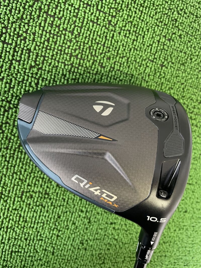 Qi4D MAXドライバーヘッドのソール部分