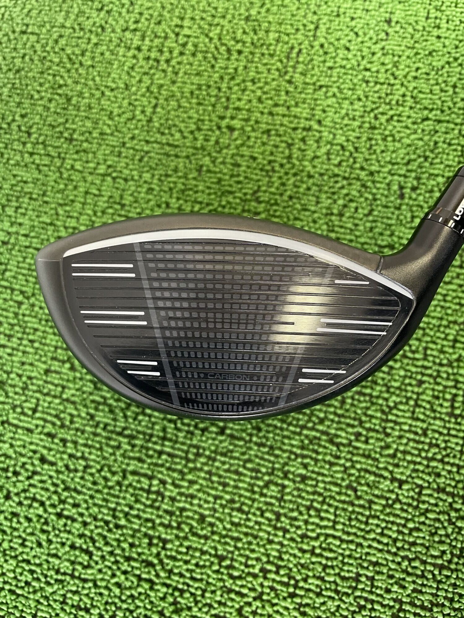 Qi4D MAXドライバーヘッドのフェース面