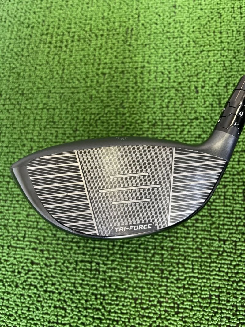 クアンタムマックスファストドライバーヘッドのフェース面