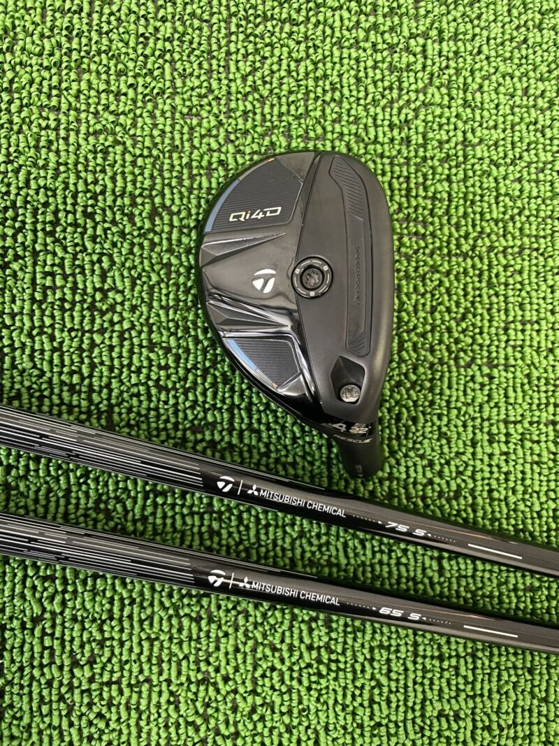 Qi4Dレスキューヘッドのソール部分と2種類のシャフト