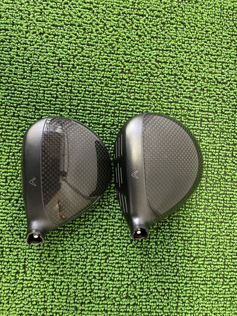 クアンタムフェアウェイウッドのヘッド（左 MAX D　右 MAX ）のクラウン部分