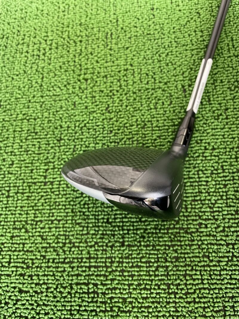 クアンタムフェアウェイウッドのヘッドのトゥ側部分