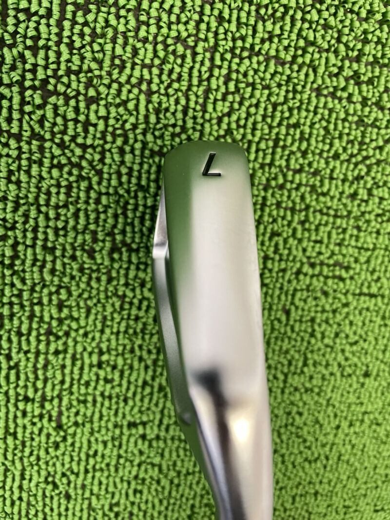 Xフォージドスターアイアンのソール部分