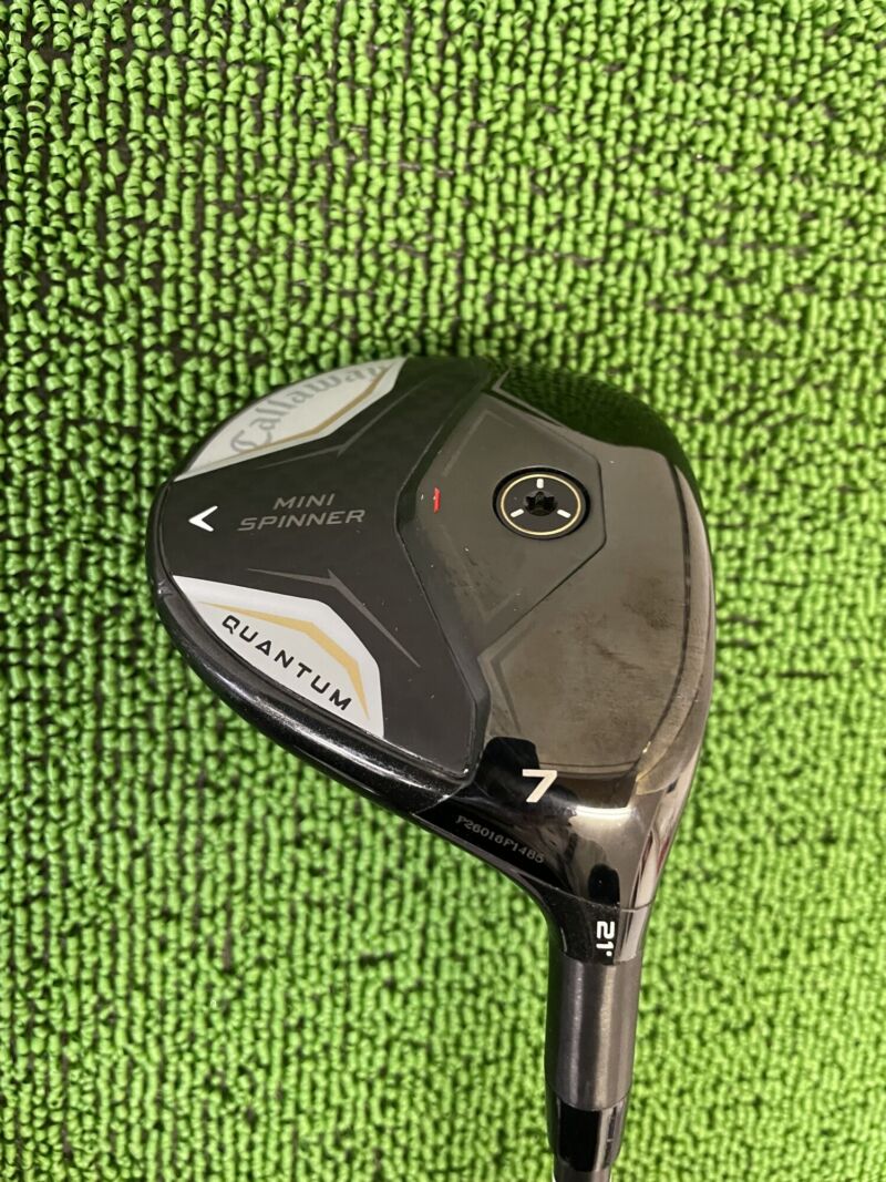 クアンタムミニスピナーフェアウェイウッドのソール部分