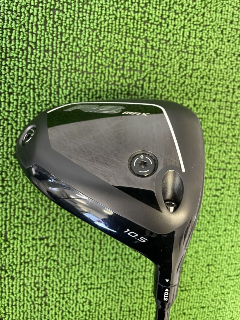 RS MAX DUOドライバーヘッドのソール部分